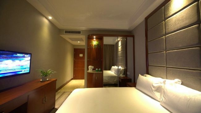 Imperial Court Hotel Γιτσάνγκ Δωμάτιο φωτογραφία